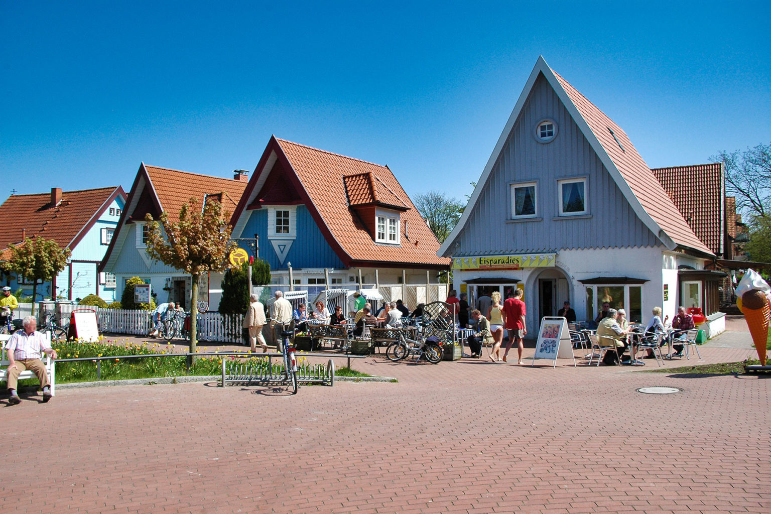 Ostsebad Boltenhagen Strandpromenade